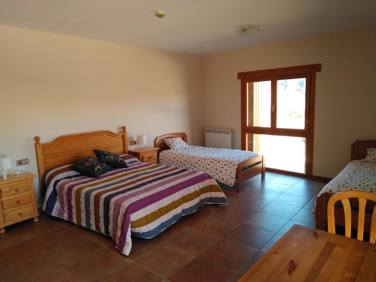 Albergue Casa Salinas Secastilla Exterior photo